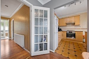 Photo 8- click for photo gallery